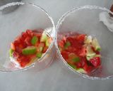 Foto del paso 4 de la receta: Caipiroska de fresa