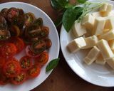 Foto del paso 3 de la receta: Brochetas de tomates minis con queso fresco y aliño de lavanda
