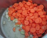 Foto del paso 2 de la receta: Crema fría de zanahoria