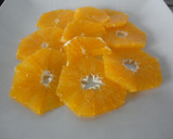 Foto del paso 1 de la receta: Ensalada de mozzarella y naranja