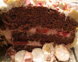 Foto del paso 11 de la receta: Tarta de chocolate y crema de fresas de Flor