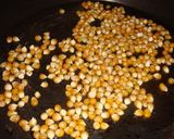 Foto del paso 1 de la receta: Pochoclos albicelestes