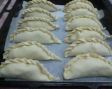 Foto del paso 4 de la receta: Empanadas de pollo con dos pimientos