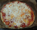 Foto del paso 6 de la receta: Pizza margarita de masa fina