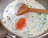 Foto del paso 4 de la receta: Spaghetti con salsa de huevas de salmón