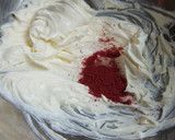 Foto del paso 7 de la receta: Cupcakes con cobertura de mascarpone y polvo de arándanos rojos