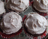 Foto del paso 8 de la receta: Cupcakes con cobertura de mascarpone y polvo de arándanos rojos