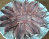 Foto del paso 1 de la receta: Sardinillas encapotadas al eneldo