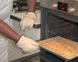 Foto del paso 9 de la receta: Lenguas de gato caseras