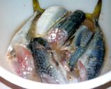 Foto del paso 1 de la receta: Caballas en adobo de la isla