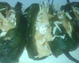 Foto del paso 2 de la receta: Chiles rellenos de queso y miguitas capeados