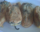 Foto del paso 7 de la receta: Chiles rellenos de queso y miguitas capeados