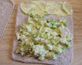 Foto del paso 5 de la receta: Arrolladitos de atún con lechuga y mayonesa