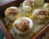 Foto del paso 6 de la receta: Huevos marmolados rellenos de carne