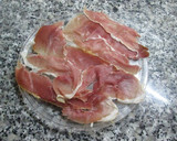 Foto del paso 1 de la receta: Sal de jamón serrano