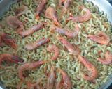 Foto del paso 4 de la receta: Fideos perla con gambas rojas