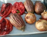 Foto del paso 5 de la receta: Ensalada de pimientos, berenjena y cebolla