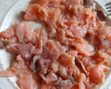 Foto del paso 2 de la receta: Sándwiches para aperitivo de salmón ahumado y queso