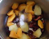 Foto del paso 2 de la receta: Salsa de frutas y especias