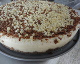 Foto del paso 7 de la receta: Tarta de chocolate blanco con galletas maría