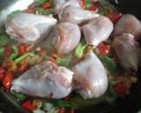 Foto del paso 4 de la receta: Muslitos de pollo al azafrán