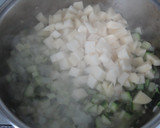 Foto del paso 3 de la receta: Sopa fría de calabacín