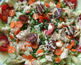 Foto del paso 8 de la receta: Ensalada de pollo con zanahorias y guisantes