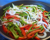 Foto del paso 2 de la receta: Fajitas de pollo Tex-Mex