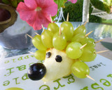 Foto del paso 5 de la receta: Frutas divertida para los niños