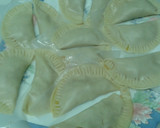 Foto del paso 4 de la receta: Empanadillas de foie de pato trufado con mermelada de cava