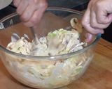 Foto del paso 8 de la receta: Ensalada de pollo con champiñones y espárragos