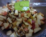 Foto del paso 4 de la receta: Tarta de manzana y frutos secos