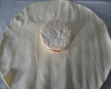 Foto del paso 4 de la receta: Hojaldre de camembert relleno