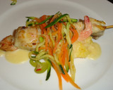 Foto del paso 8 de la receta: Brocheta de bacalao y gambas con salsa de queso