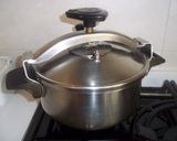 Foto del paso 6 de la receta: Espaguetis a la boloñesa y finas hierbas