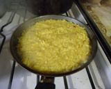 Foto del paso 2 de la receta: Tortilla de arroz amarillo