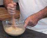 Foto del paso 3 de la receta: Financiers de frambuesa