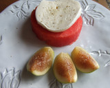 Foto del paso 6 de la receta: Medallones de sandía con mozzarella e higos