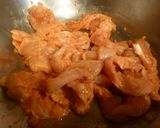 Foto del paso 2 de la receta: Tiras de pollo adobadas, rebozadas y fritas