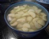 Foto del paso 2 de la receta: Pera en almíbar tipo Abril
