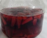 Foto del paso 4 de la receta: Agua de frutillas quema grasas