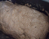 Foto del paso 4 de la receta: Pan de pistachos y nueces para el desayuno