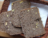 Foto del paso 5 de la receta: Pan de pistachos y nueces para el desayuno
