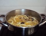 Foto del paso 6 de la receta: Calamares encebollados con setas