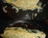 Foto del paso 5 de la receta: Tortilla de espinacas y queso a las hierbas
