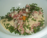 Foto del paso 4 de la receta: Pimientos verdes alargados, rellenos y con salsa