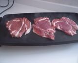 Foto del paso 2 de la receta: Entrecot plancha con salsa de setas al vino tinto
