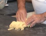 Foto del paso 7 de la receta: Trenza de Brioche rellena de nata