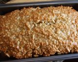 Foto del paso 10 de la receta: Bizcocho de mantequilla con cubierta de almendras y piñones