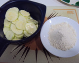 Foto del paso 3 de la receta: Calabacines sin agua rebozados